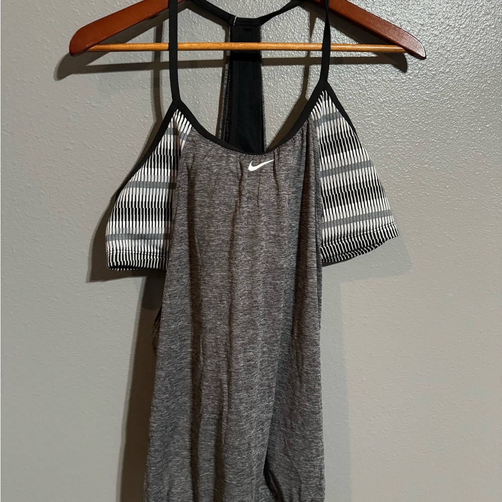 Nike athletic top XXL